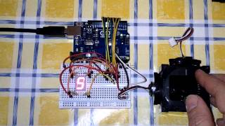 Arduino Display 7segmentos con potenciometro [upl. by Enad]