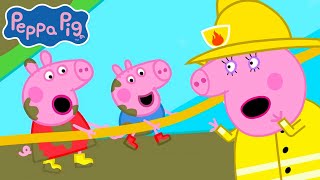 Peppa Pig Tales  Stuck on the Mud Slide 🚒 [upl. by Troxell]