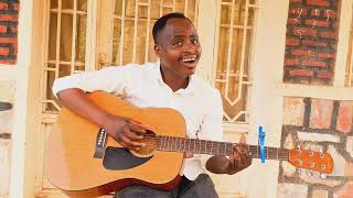 Munsi Yawo by Simon Kabera covered by Alexis Mbarusha [upl. by Eliason51]