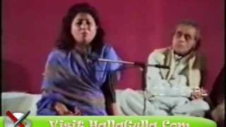 Naseem Nighat  Mein uss kay wastay sandal ka pair thi laykinclip0wmv [upl. by Lampert367]