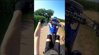 YZ 125💙 chill WHEELIES bikelife yz125 wheeliedirtbike [upl. by Allison925]