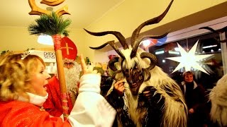 Von Haus zu Haus  der Gasteiner Krampuslauf [upl. by Baylor]