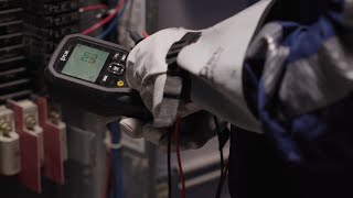 FLIR IM752™ Insulation Tester and Digital Multimeter with METERLiNK® [upl. by Demetre]