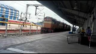 Classic AlCo horn Guntakal shed WDM3D WDM3D indianrailways [upl. by Unders]