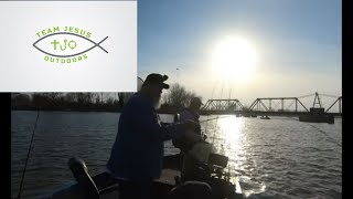 The BEST ROD REEL for Walleye Jigging kastking [upl. by Wakeen]