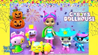 Gabbys Dollhouse Halloween Costumes 🎃 Opening New Toys [upl. by Ayouqat]