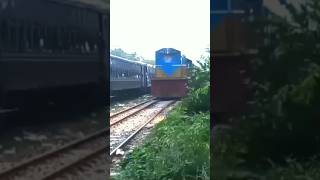 Agnibina Express Crossing jamalpur Commuter Train shortstrendingviralvideo [upl. by Hussar]