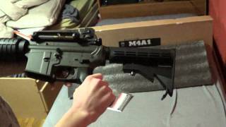 Jg M4A1 Unboxing and Battery install [upl. by Cadal518]