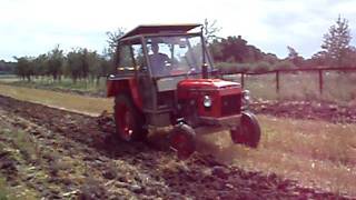 zetor 5011 i 4911 plugovi 10 cola 4 brazde [upl. by Aihsiek]