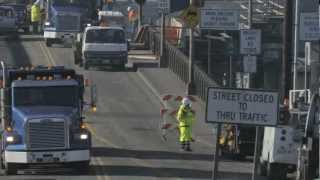 Twelve hours The Sellwood Bridge move comes off without a hitch [upl. by Garrot]