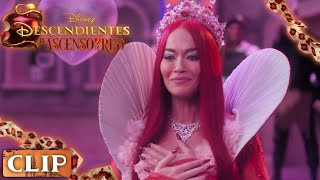 Descendientes El Ascenso De Red  Escena Final  Clip10  Latino   Disney Channel [upl. by Adnael236]