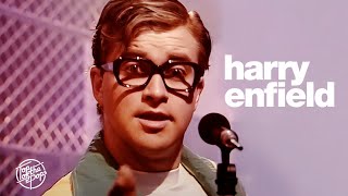 Harry Enfield  Loadsamoney Doin Up the House TOTP Remastered [upl. by Olraced]