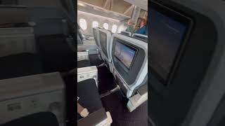 Quick Look KLM Premium Economy 7879 [upl. by Bratton]