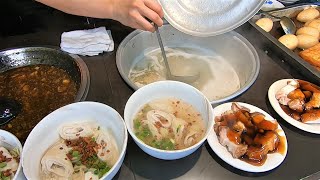 Filipino Street Food  Tumbong Soup  Pigs Intestine Soup [upl. by Leupold596]