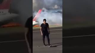 Avión Aterriza en Aeropuerto Jauja [upl. by Nahgen]