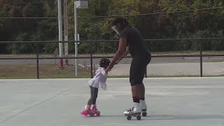 New outdoor skate rink opens in Dellwood [upl. by Gwyneth]