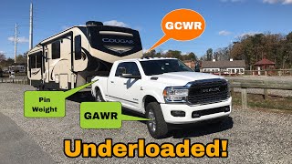 How Much Does My 2019 RAM 3500 And Fifth Wheel Weigh Why A 3500 Is Better Than A 2500 For Towing [upl. by Giguere]