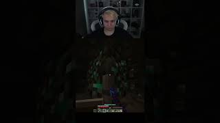 😱 Мокривский Добывает много АЛМАЗОВ 🎁🎁🎁 shorts shortsfunny minecraft minecrafthardcor [upl. by Attaynek]