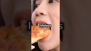 Keep Your Pizza Moist with This Microwave Hack shortsvideo youtubeshorts trandingshorts facts [upl. by Adnilem328]