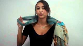 How to Tie a Scarf Slip Knot [upl. by Claudius]