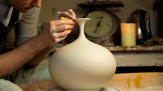 Throwing a Round Bellied Vase with Flared Top  Matt Horne Pottery [upl. by Pietra662]