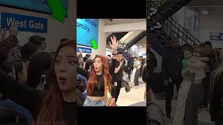 The Bodyguard Impotent With Jisoo As She Goodbye To Fans 🤣😂 jisoo blackpink shortvideo blink [upl. by Rosita508]