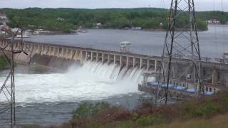 Flood  Lake Ozarks Bagnell Dam [upl. by Notniw]