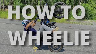 HOW TO WHEELIE ON A STOCKTUNED MOPED  Derbi Senda [upl. by Mingche]