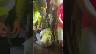 Policía detuvo a pasajero que trasladaba 3 kilos de marihuana en bus intermunicipal en Sabanagrande [upl. by Maddy463]