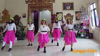 Nusantara Remix line dance by Sanggar Edam Choreographer  Denka Ndolu [upl. by Iblehs]