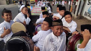 Kirab Hari Santri Nasional 2024 MI Hidayatus Shibyan [upl. by Yneffit54]