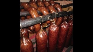 Jak zrobić wiejską swojską kiełbasę i pyszne swojskie wędzonkiHow to make sausage homemade [upl. by Haelak]