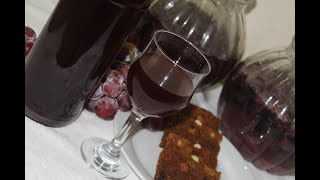 ഞാൻ ഉണ്ടാക്കിയ മുന്തിരി വൈൻ  Home made Grape wine  Red Grape Wine  Christmas Special Recipe [upl. by Aurore]