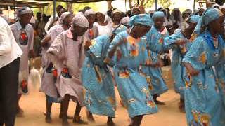 Une dance religeuse Tchadienne [upl. by Nosak]