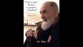 Terço na voz do Padre Pio Mistérios Gozosos  Latim com legenda [upl. by Fredrick]