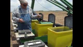 SeedMobile® SM4400T  4 Box Inline Seed Tender and Trailer [upl. by Ayaet233]