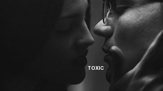 Richie amp Santanico  Toxic [upl. by Inaluahek864]