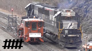 NS Railfanning in Altoona PA with Maintenance of Way [upl. by Glenda]