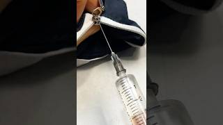 How to Fix a Stuck Zipper Caught on Fabric – Quick and Easy Tips [upl. by Tillford160]