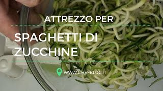 Attrezzo per fare gli spaghetti di zucchine Come si utilizza [upl. by Lona265]