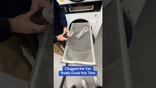 Clogged the vacuum pretty good this time lintlovers laundromat [upl. by Hamo]