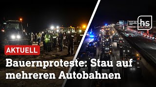 Proteste der Landwirte Erste TraktorenKonvois rollen durch Hessen  hessenschau [upl. by Aday]