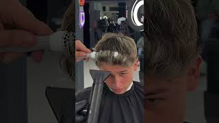 hör auf die haare einfach nach vorne zu föhnen❌ haircare hair barber hairstyle tutorial [upl. by Hael617]