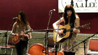 The Tuttles with AJ Lee  Oh Mandolin [upl. by Favianus]