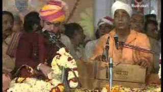 Karm se picche na hatna chahiye by ratinath Ji [upl. by Lorou]