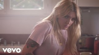 Julia Michaels  Issues [upl. by Rolyks]