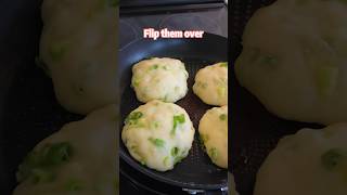 No dirty hand 🤚 Chinese scallion pancakes [upl. by Pitt]