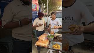 Vada pao boy Amandeep Singh Vlogsvadapav delhi india instagram reelsinstagram youtube [upl. by Ashia892]