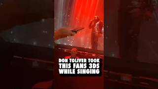 Don Toliver grabs a fan’s Nintendo 3DS amp films on stage 😭 [upl. by Ailefo]