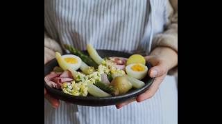 Südtiroler Küche Spargel mit Bozner Soße und Apfelkren [upl. by Nichole]